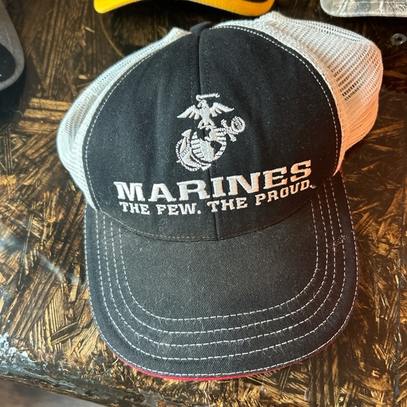 Colorful Cap Collection - Picture 2 of 8